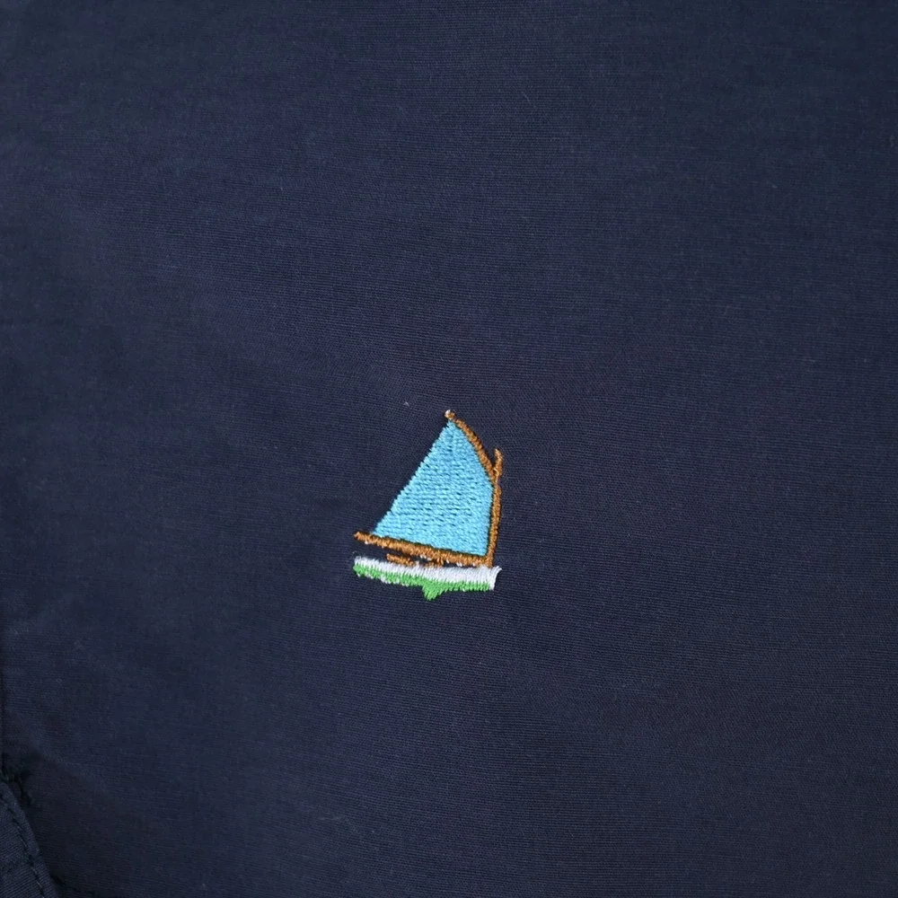 Castaway Nantucket Island Mens Navy Blue Sailboat Embroidered Swim Trunks Medium